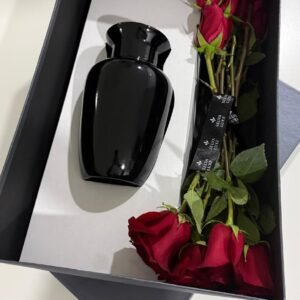 Caja de lujo con florero, hortensias o rosas Usd $369.90